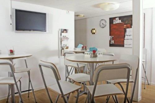 Oerebro City Hostel Eksteriør billede